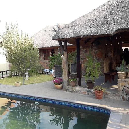 A New Earth Guest Lodge Francistown Eksteriør billede