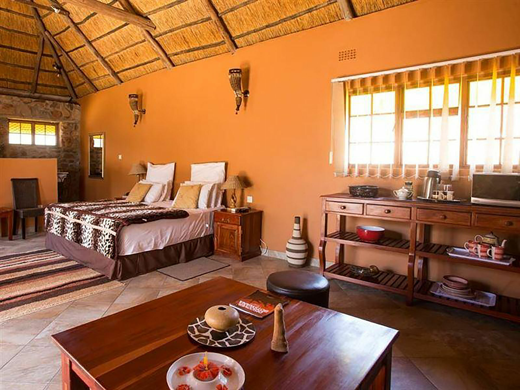 A New Earth Guest Lodge Francistown Eksteriør billede