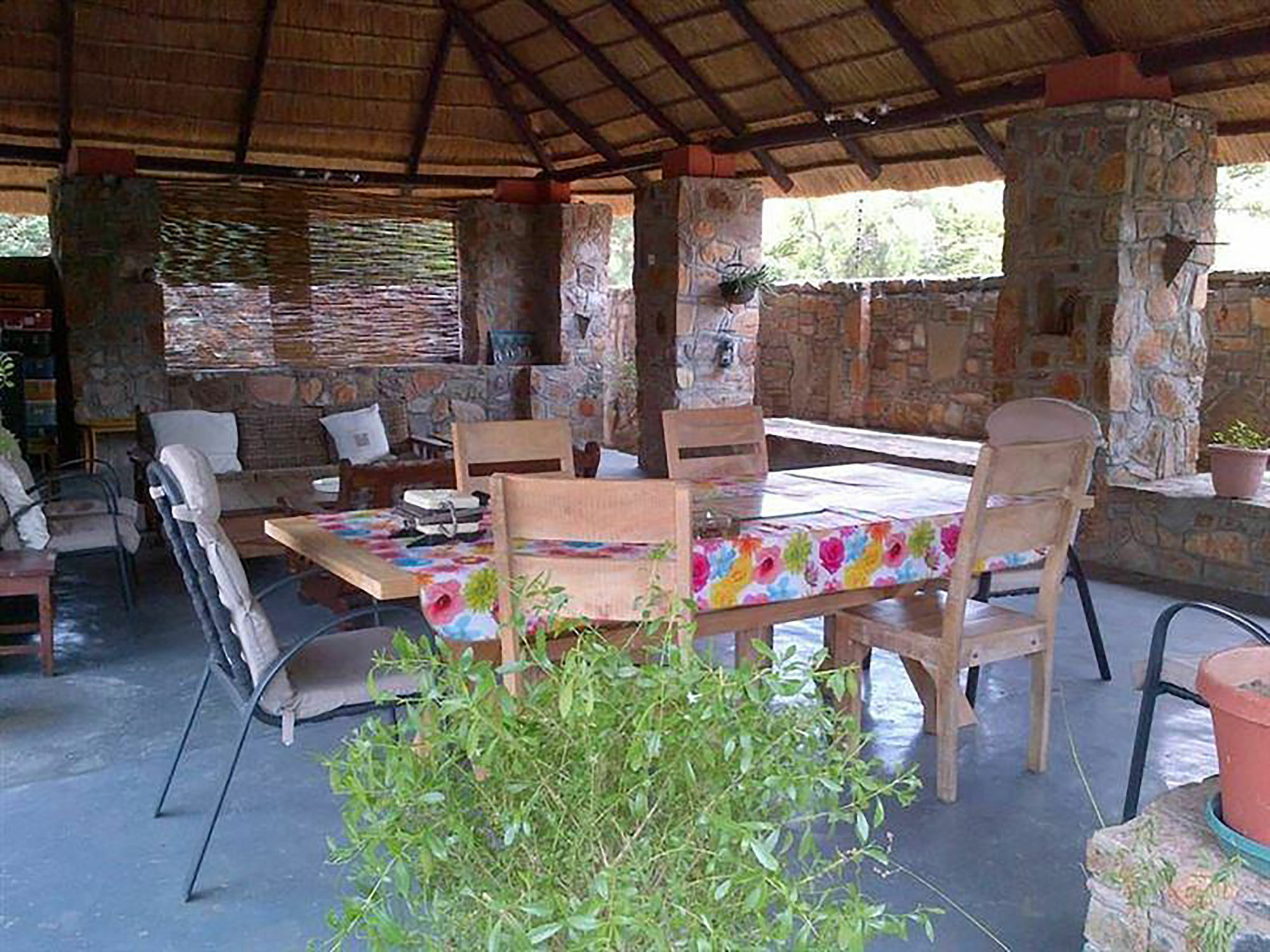 A New Earth Guest Lodge Francistown Eksteriør billede